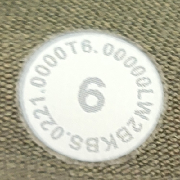 Lululemon Energy Bra Camo Crispin Green Heritage 365 Size 6 (W2BKBS) - Picture 3 of 4